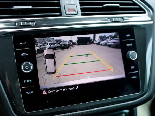 Volkswagen Tiguan II с пробегом 2019 года, цена 2 679 000 рублей, 127890 км, внедорожник, Автокод Объявления