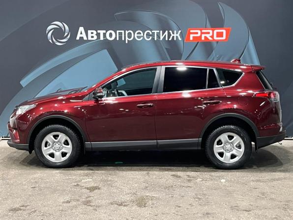 Toyota RAV4 IV (XA40) Рестайлинг с пробегом 2017 года, цена 1 948 000 рублей, 195300 км, внедорожник, Автокод Объявления