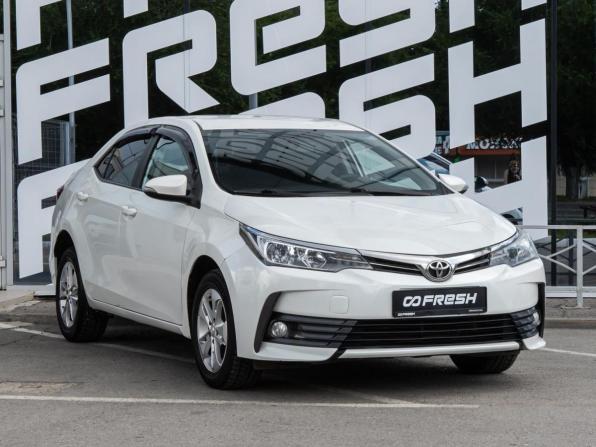 Toyota Corolla XI (E160 E170 E180) Рестайлинг 1 с пробегом 2017 года, цена 1 480 000 рублей, 162554 км, седан, Автокод Объявления