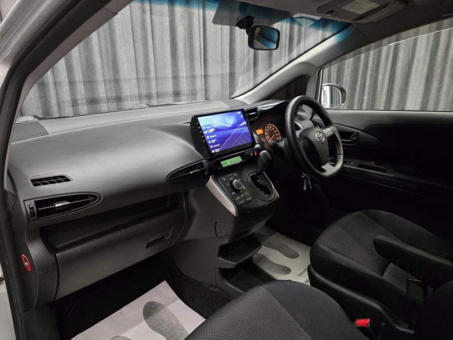 Toyota Wish II Рестайлинг Красноярск  - изображение 15