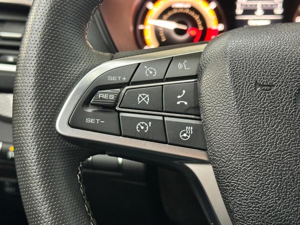 Lada (ВАЗ) Vesta I Рестайлинг (NG) с пробегом 2024 года, цена 1 247 000 рублей, 38707 км, седан, Автокод Объявления