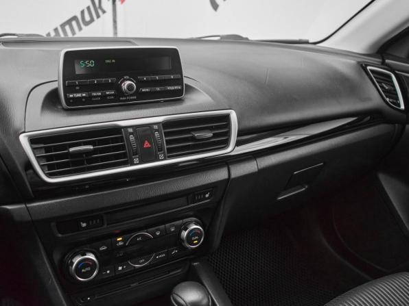 Mazda 3 III (BM) с пробегом 2014 года, цена 1 070 000 рублей, 189199 км, хэтчбек, Автокод Объявления