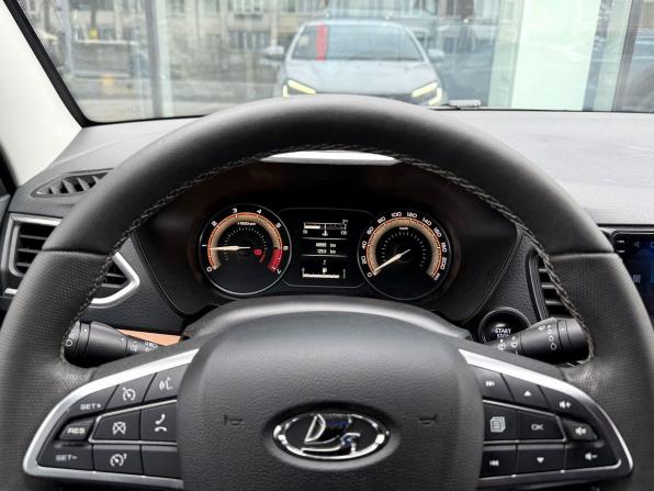 Lada (ВАЗ) Vesta I Рестайлинг (NG) с пробегом 2023 года, цена 1 227 000 рублей, 48746 км, седан, Автокод Объявления