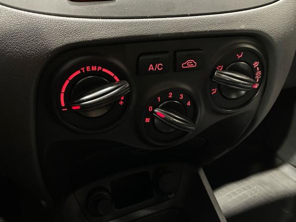 Kia Rio II Рестайлинг с пробегом 2010 года, цена 395 000 рублей, 186273 км, хэтчбек, Автокод Объявления