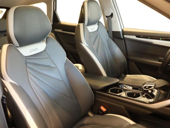 Geely Atlas II с пробегом 2023 года, цена 2 849 000 рублей, 8670 км, внедорожник, Автокод Объявления