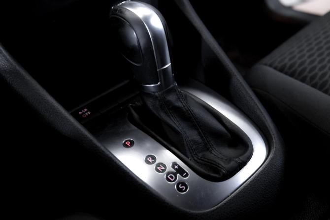 Volkswagen Golf VI с пробегом 2011 года, цена 699 000 рублей, 215000 км, хэтчбек, Автокод Объявления