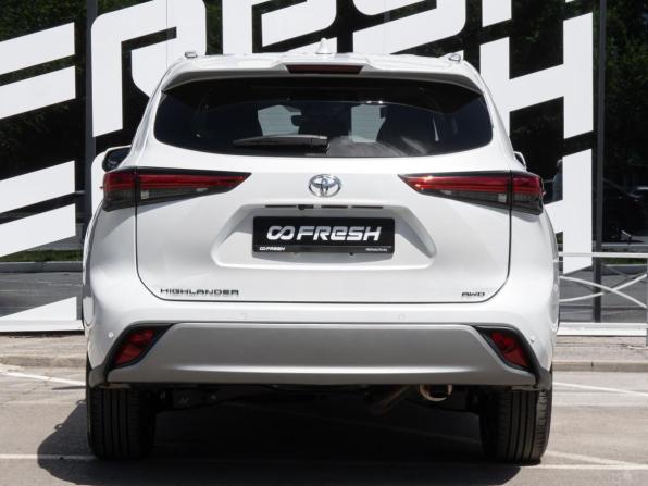 Toyota Highlander IV (XU70) с пробегом 2025 года, цена 5 460 000 рублей, 127 км, внедорожник, Автокод Объявления