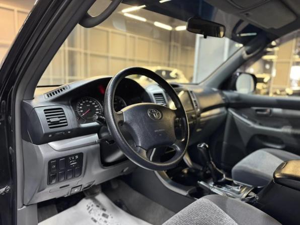 Toyota Land Cruiser Prado 120 Series Рестайлинг с пробегом 2008 года, цена 2 497 000 рублей, 164657 км, внедорожник, Автокод Объявления