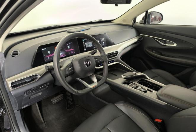 Changan UNI-T I с пробегом 2023 года, цена 2 295 000 рублей, 18080 км, внедорожник, Автокод Объявления