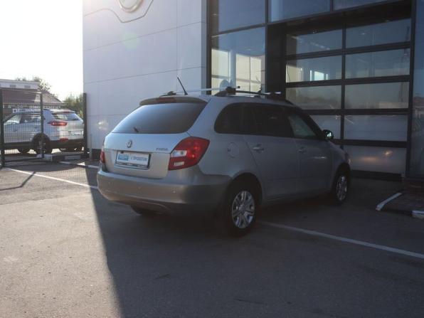 Skoda Fabia II Рестайлинг с пробегом 2011 года, цена 370 000 рублей, 359000 км, универсал, Автокод Объявления