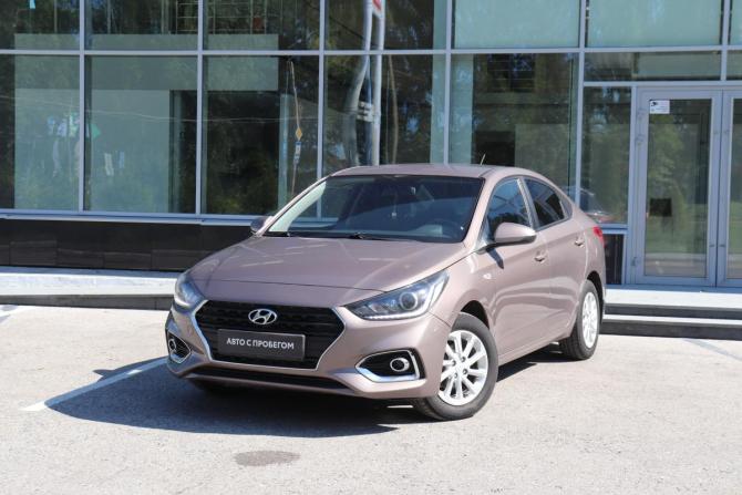 Hyundai Solaris II с пробегом 2018 года, цена 981 000 рублей, 184139 км, седан, Автокод Объявления