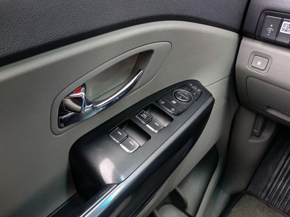 Kia Carnival III с пробегом 2017 года, цена 2 066 500 рублей, 280010 км, минивэн, Автокод Объявления