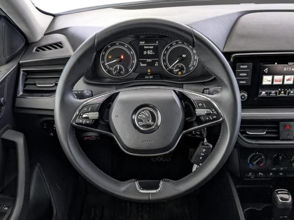 Skoda Rapid II с пробегом 2021 года, цена 1 250 000 рублей, 186824 км, лифтбек, Автокод Объявления