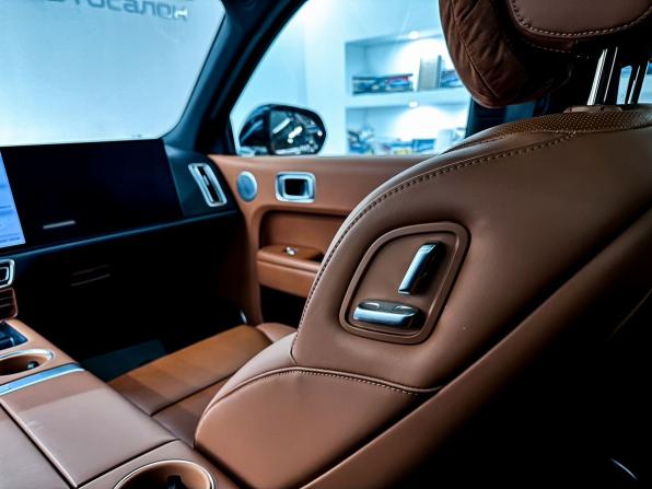 Li Auto (Lixiang) L9 I с пробегом 2024 года, цена 6 500 000 рублей, 45154 км, внедорожник, Автокод Объявления