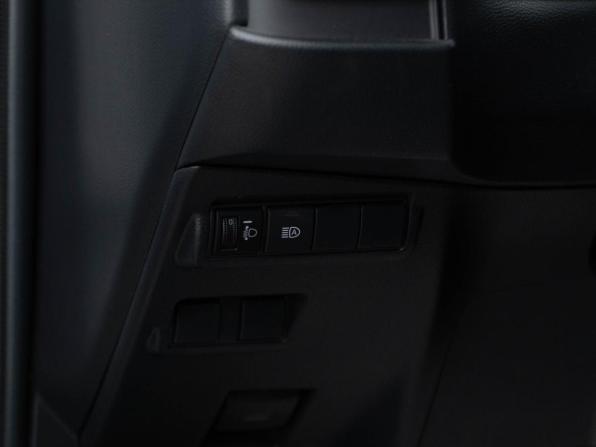 Toyota Corolla Cross I Рестайлинг с пробегом 2025 года, цена 4 196 900 рублей, 132 км, внедорожник, Автокод Объявления