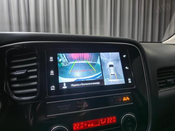 Mitsubishi Outlander III Рестайлинг 3 с пробегом 2019 года, цена 2 399 000 рублей, 219194 км, внедорожник, Автокод Объявления