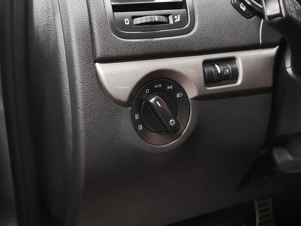 Skoda Yeti I Рестайлинг с пробегом 2014 года, цена 1 280 000 рублей, 107627 км, внедорожник, Автокод Объявления