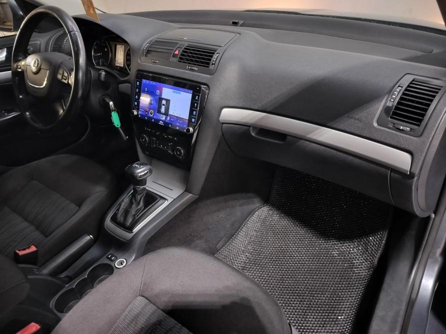 Skoda Octavia II (A5) Рестайлинг Санкт-Петербург  - изображение 10