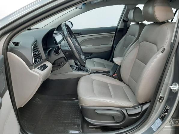 Hyundai Elantra VI (AD) с пробегом 2016 года, цена 1 250 000 рублей, 104248 км, седан, Автокод Объявления