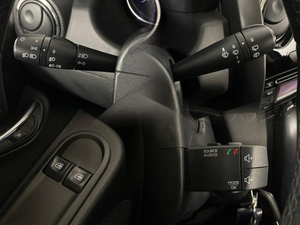 Renault Duster I Рестайлинг с пробегом 2017 года, цена 1 320 000 рублей, 112328 км, внедорожник, Автокод Объявления