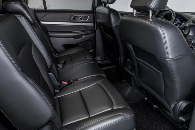 Ford Explorer V Рестайлинг 2 с пробегом 2018 года, цена 3 229 000 рублей, 107040 км, внедорожник, Автокод Объявления