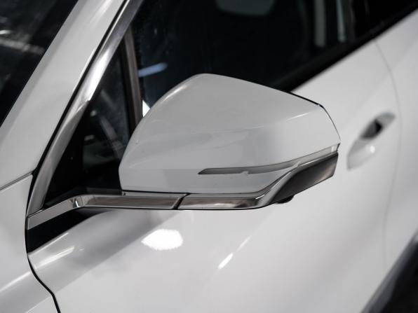 Geely Atlas II с пробегом 2024 года, цена 2 980 000 рублей, 27000 км, внедорожник, Автокод Объявления