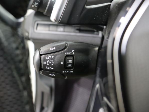 Peugeot 5008 II с пробегом 2019 года, цена 1 749 000 рублей, 183059 км, внедорожник, Автокод Объявления