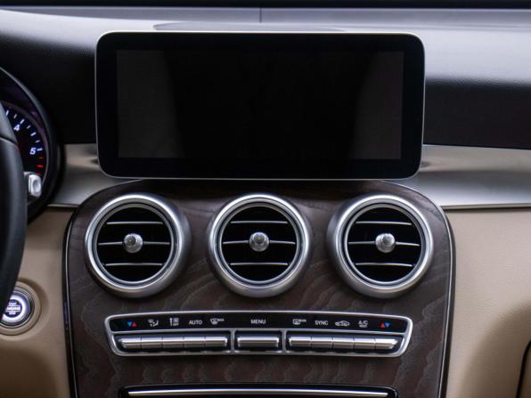 Mercedes-Benz GLC I (X253) Рестайлинг с пробегом 2019 года, цена 3 695 000 рублей, 93875 км, внедорожник, Автокод Объявления