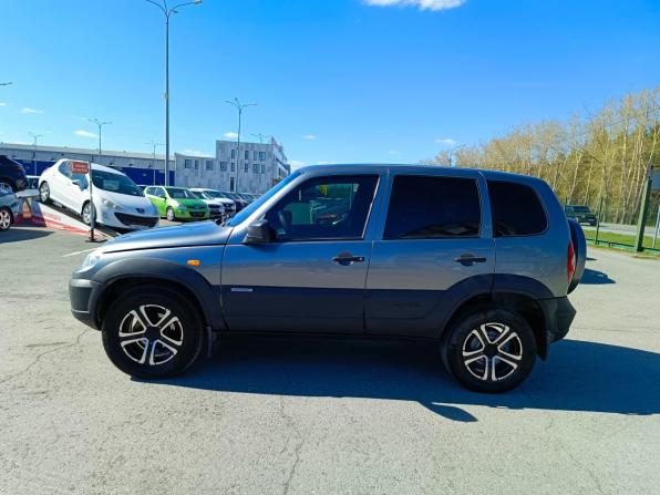 Chevrolet Niva I Рестайлинг с пробегом 2018 года, цена 693 000 рублей, 101546 км, внедорожник, Автокод Объявления