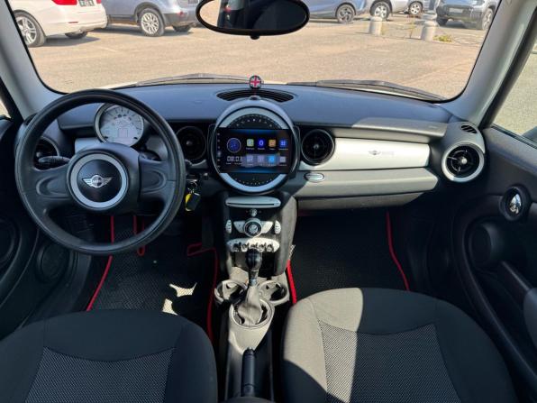 Mini Hatch II (R56) Рестайлинг с пробегом 2010 года, цена 700 000 рублей, 267000 км, хэтчбек, Автокод Объявления