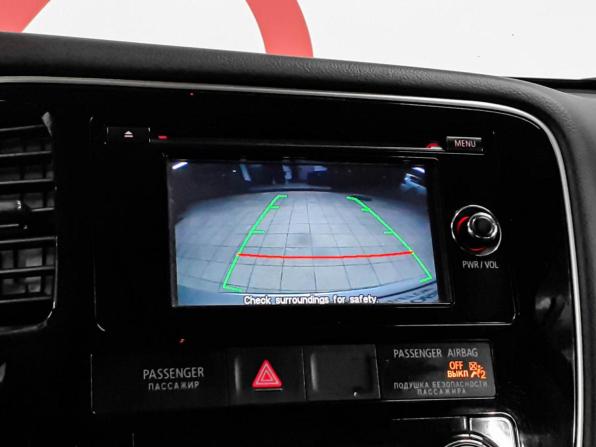 Mitsubishi Outlander III Рестайлинг с пробегом 2015 года, цена 1 648 000 рублей, 171535 км, внедорожник, Автокод Объявления