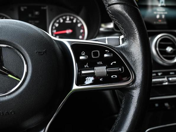 Mercedes-Benz GLC I (X253) Рестайлинг с пробегом 2019 года, цена 3 614 000 рублей, 97742 км, внедорожник, Автокод Объявления