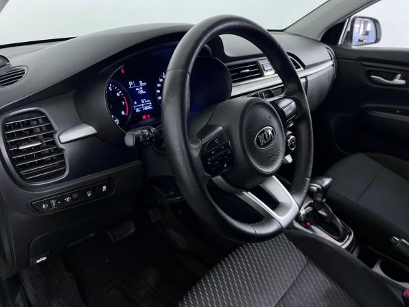 Kia Rio IV с пробегом 2017 года, цена 1 297 000 рублей, 140591 км, седан, Автокод Объявления