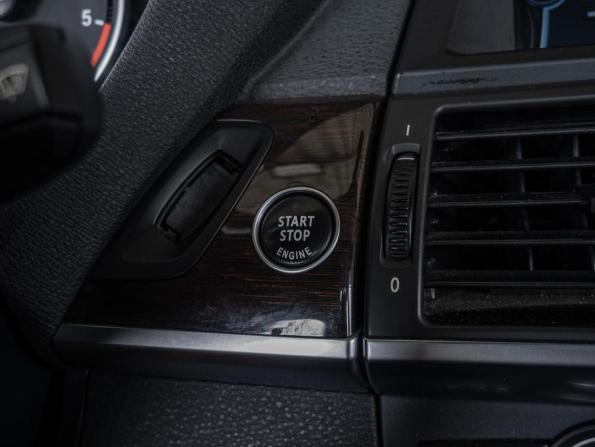 BMW X5 II (E70) Рестайлинг с пробегом 2011 года, цена 2 370 000 рублей, 233553 км, внедорожник, Автокод Объявления