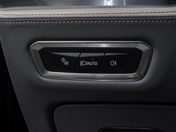 BMW X7 I (G07) Рестайлинг с пробегом 2024 года, цена 19 350 000 рублей, 11218 км, внедорожник, Автокод Объявления