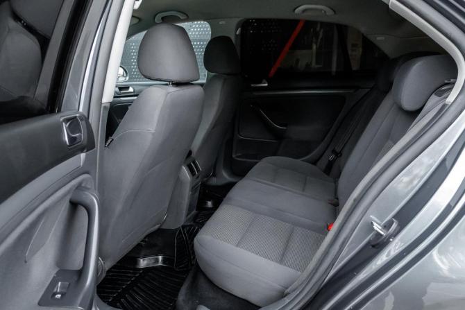 Volkswagen Jetta V с пробегом 2009 года, цена 460 000 рублей, 251322 км, седан, Автокод Объявления