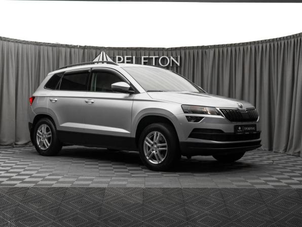 Skoda Karoq I с пробегом 2020 года, цена 2 615 000 рублей, 58066 км, внедорожник, Автокод Объявления
