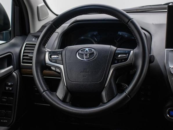 Toyota Land Cruiser Prado 150 Series Рестайлинг 2 с пробегом 2019 года, цена 5 122 000 рублей, 120524 км, внедорожник, Автокод Объявления