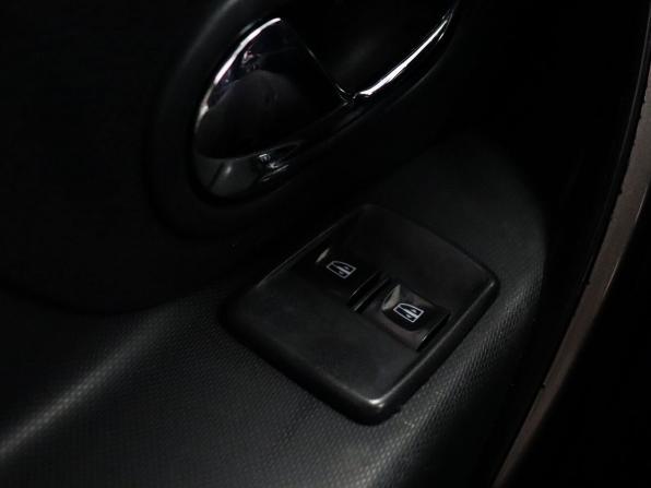 Renault Logan II с пробегом 2016 года, цена 699 000 рублей, 228925 км, седан, Автокод Объявления