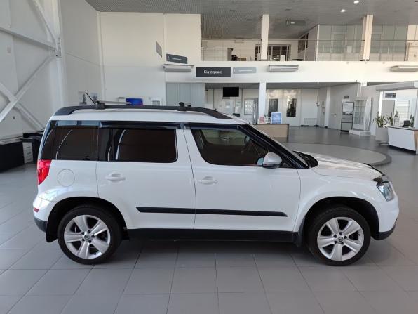 Skoda Yeti I Рестайлинг с пробегом 2015 года, цена 1 260 000 рублей, 155880 км, внедорожник, Автокод Объявления