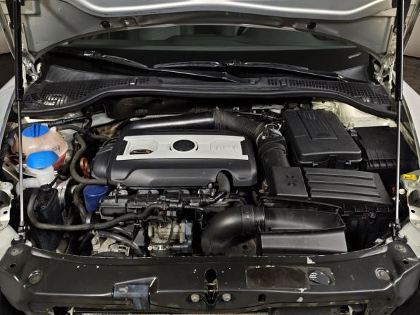 Skoda Octavia II (A5) Рестайлинг с пробегом 2013 года, цена 659 000 рублей, 212239 км, лифтбек, Автокод Объявления