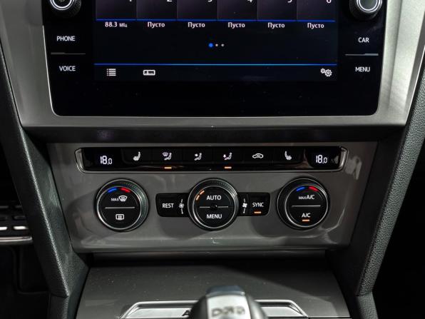 Volkswagen Passat B8 с пробегом 2017 года, цена 2 290 000 рублей, 172000 км, универсал, Автокод Объявления