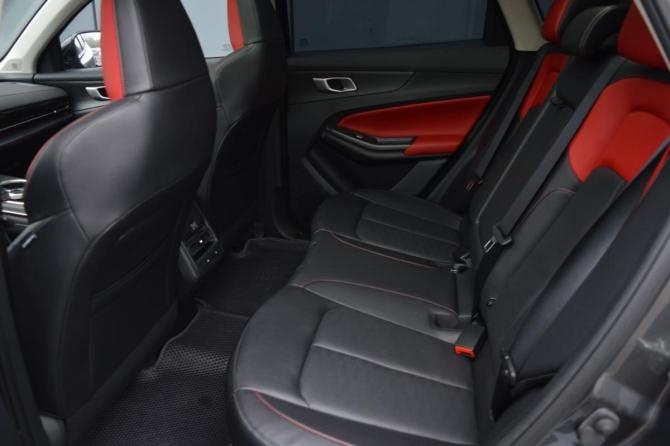 Changan UNI-S (CS55 Plus) I с пробегом 2024 года, цена 2 050 000 рублей, 37154 км, внедорожник, Автокод Объявления