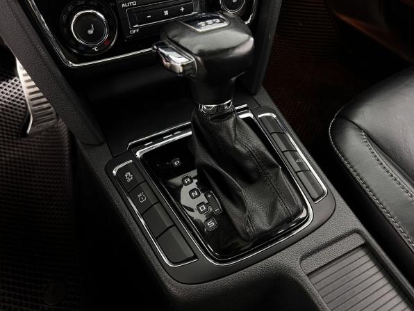 Skoda Superb II с пробегом 2012 года, цена 1 300 000 рублей, 266173 км, универсал, Автокод Объявления