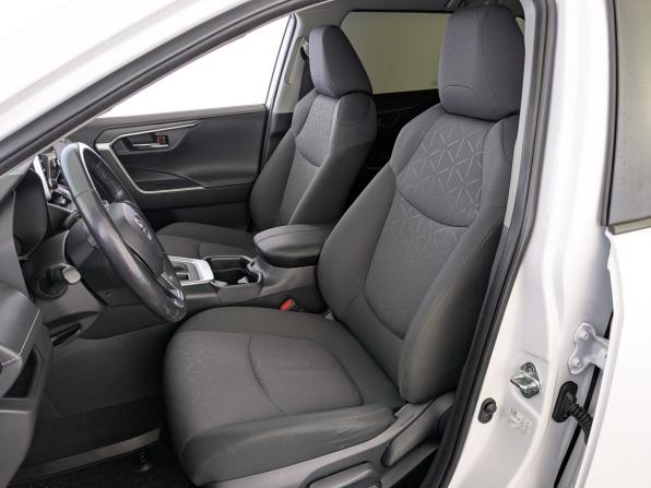 Toyota RAV4 V (XA50) с пробегом 2021 года, цена 3 210 000 рублей, 68974 км, внедорожник, Автокод Объявления