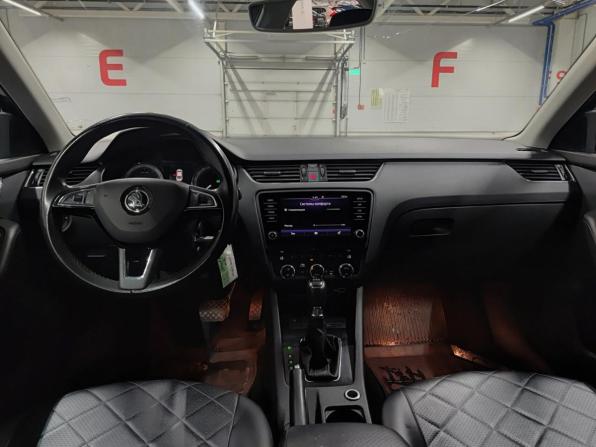 Skoda Octavia III (A7) Рестайлинг с пробегом 2018 года, цена 1 995 000 рублей, 134700 км, лифтбек, Автокод Объявления