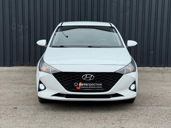 Hyundai Solaris II Рестайлинг с пробегом 2020 года, цена 1 399 000 рублей, 104111 км, седан, Автокод Объявления