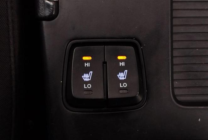 Hyundai Sonata VI (YF) с пробегом 2011 года, цена 1 250 000 рублей, 136096 км, седан, Автокод Объявления