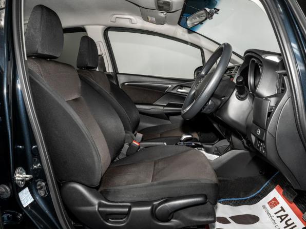 Honda Fit III с пробегом 2016 года, цена 1 050 500 рублей, 157500 км, хэтчбек, Автокод Объявления