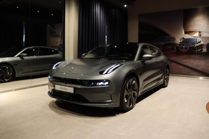 Zeekr 001 I с пробегом 2022 года, цена 4 700 000 рублей, 29600 км, хэтчбек, Автокод Объявления